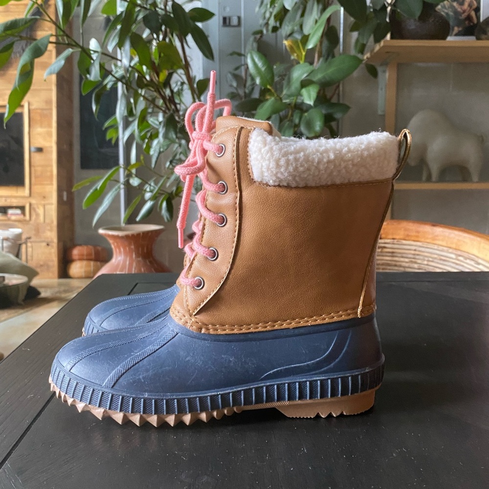 The Gap shearling lined rain boots